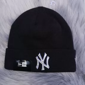 New Era Beanie (Black/White)